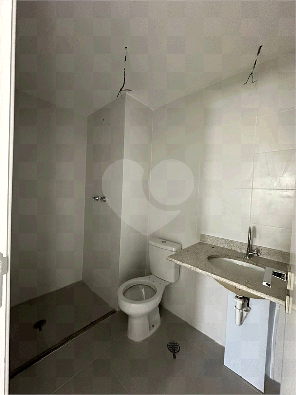 Apartamento à venda com 3 quartos, 80m² - Foto 17