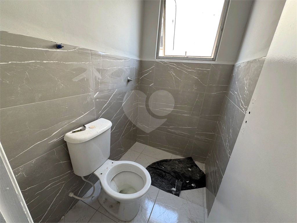 Apartamento à venda com 2 quartos, 42m² - Foto 9