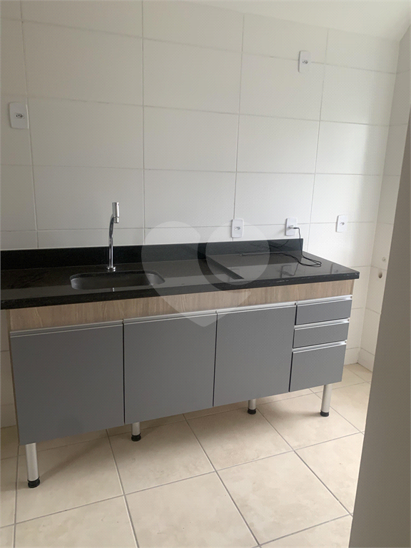 Apartamento à venda com 2 quartos, 43m² - Foto 14