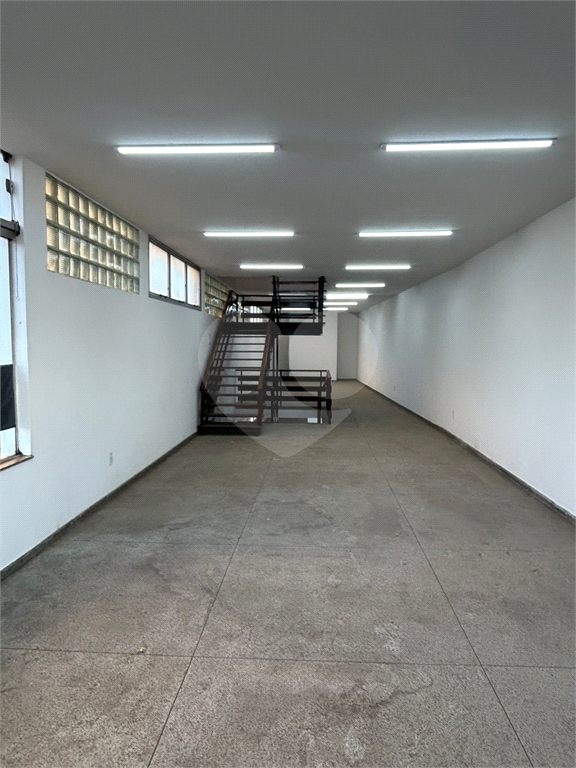 Prédio Inteiro para alugar, 156m² - Foto 1