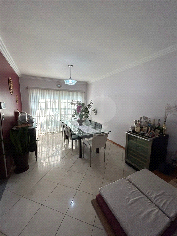 Sobrado venda no Alto da Mooca, com 266m2, 4 quartos, 3 salas, área gourmet e 2 vagas de garagem