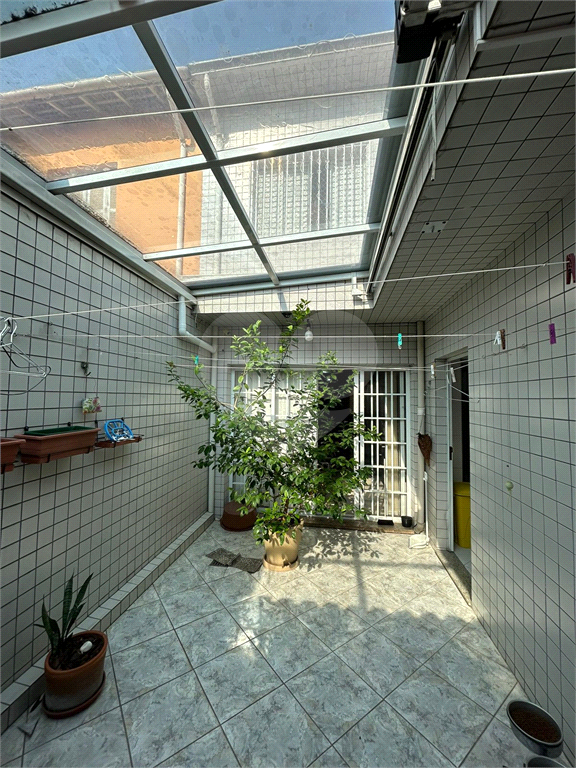 Sobrado venda no Alto da Mooca, com 266m2, 4 quartos, 3 salas, área gourmet e 2 vagas de garagem