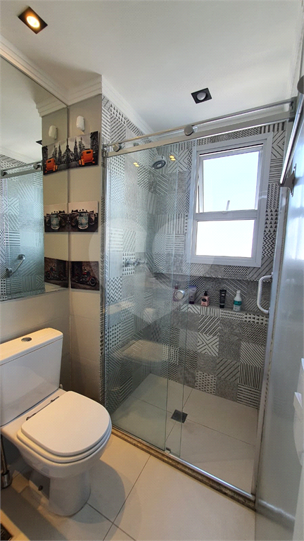 Apartamento a venda na Rua Agosta 