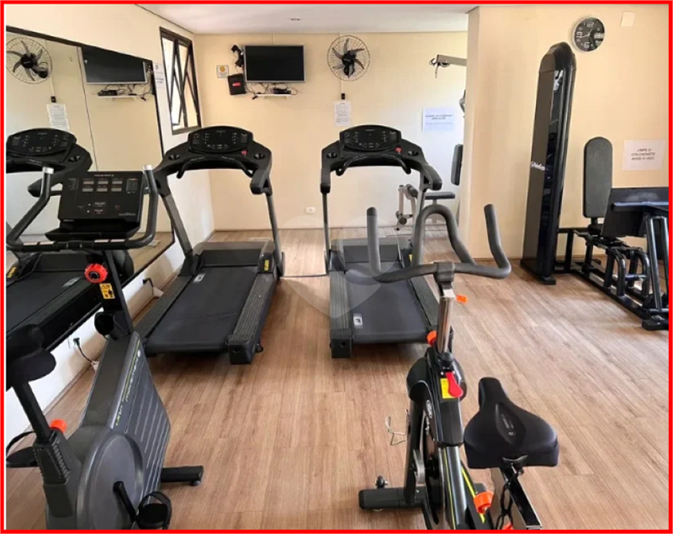 APARTAMENTO em MORUMBI