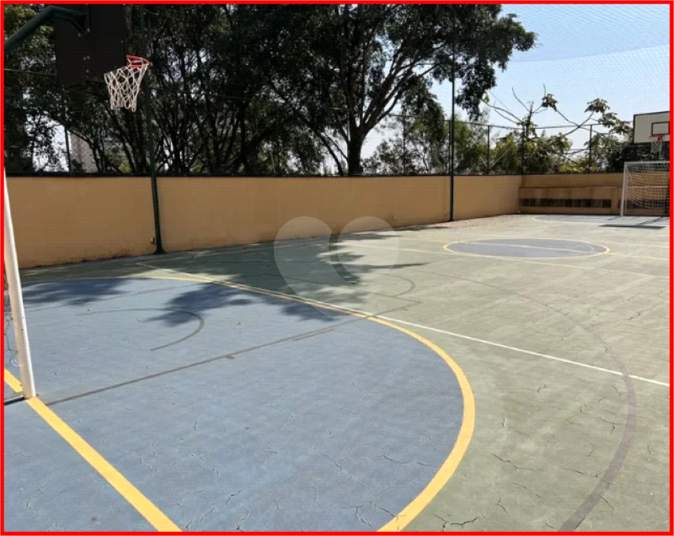 APARTAMENTO em MORUMBI
