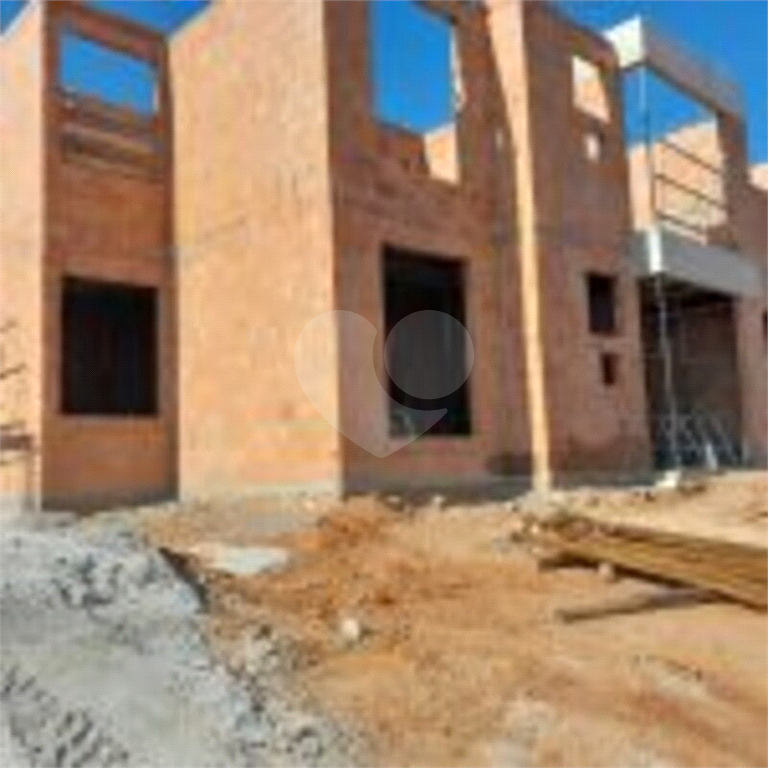 Apartamento à venda com 3 quartos, 86m² - Foto 4