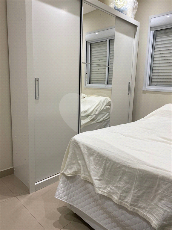 Apartamento à venda no CAMPO LIMPO com 49 m²