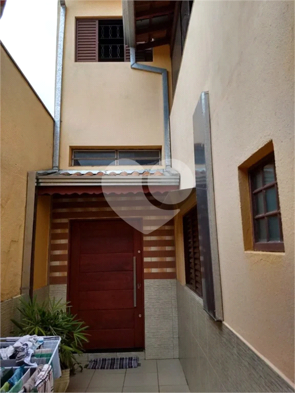Casa à venda com 3 quartos, 185m² - Foto 3