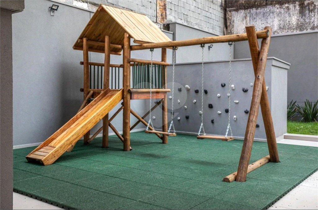 Apartamento à Venda na Rua Augusta 