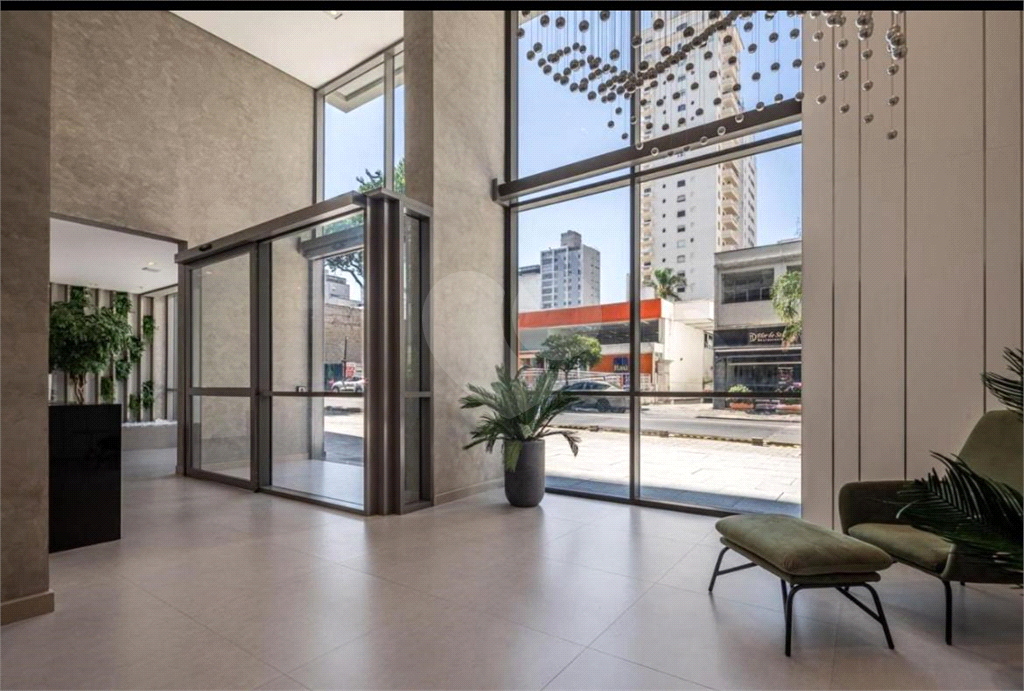 Apartamento à Venda na Rua Augusta 