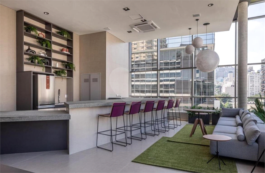 Apartamento à Venda na Rua Augusta 
