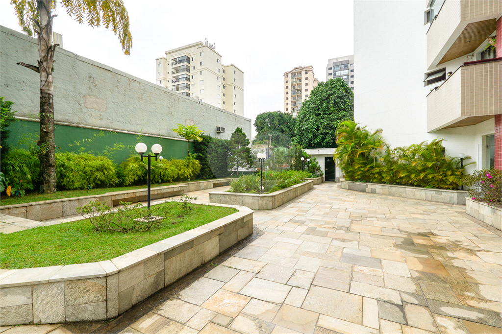 APARTAMENTO 3 DORMITÓRIOS 1 SUÍTE À VENDA NA SAÚDE