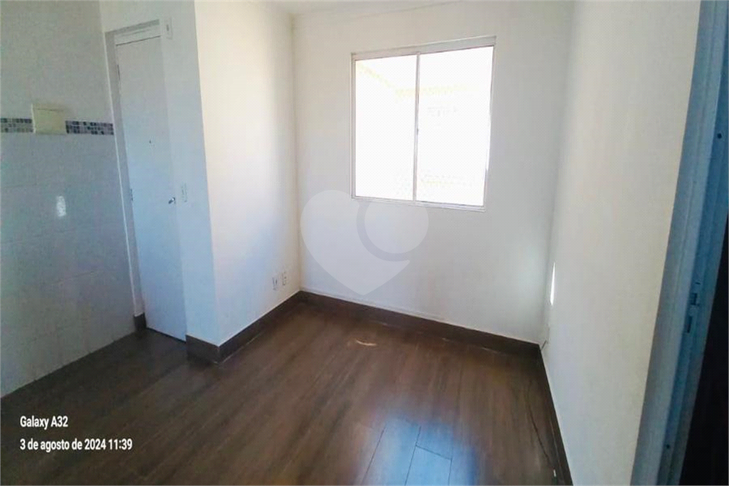 Apartamento à venda com 2 quartos, 48m² - Foto 3