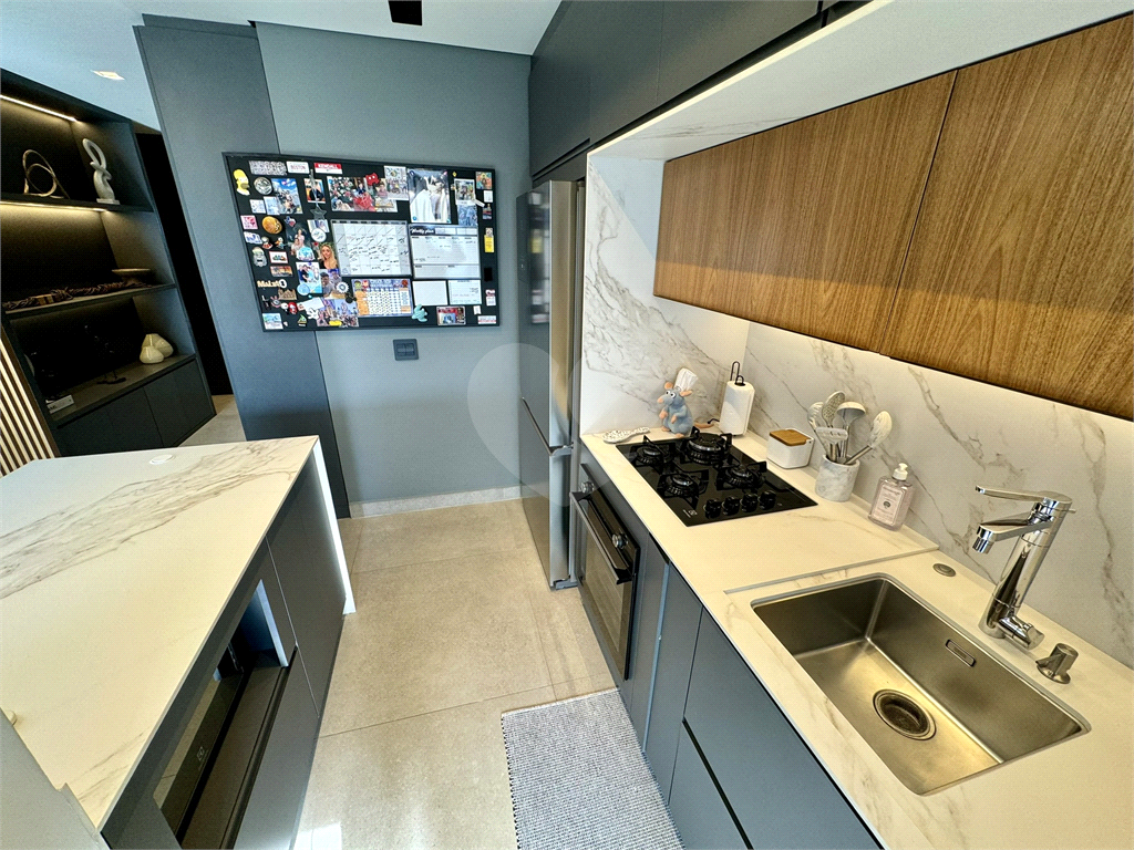 Apartamento a venda Santa Terezinha com 3 suites