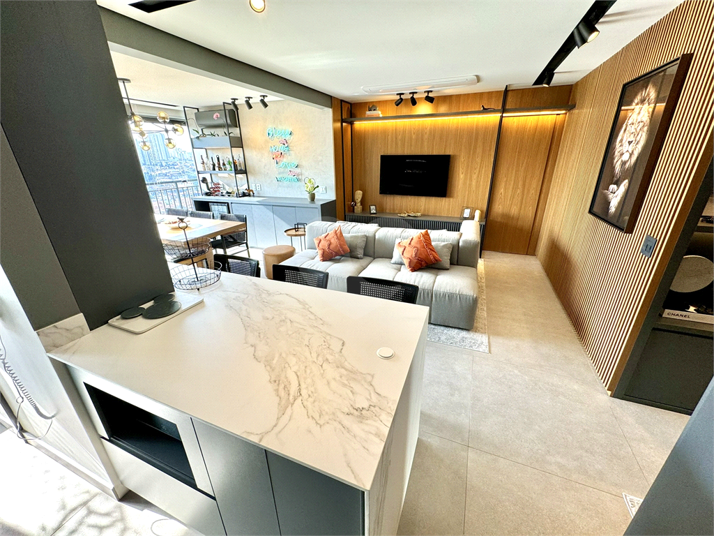 Apartamento a venda Santa Terezinha com 3 suites