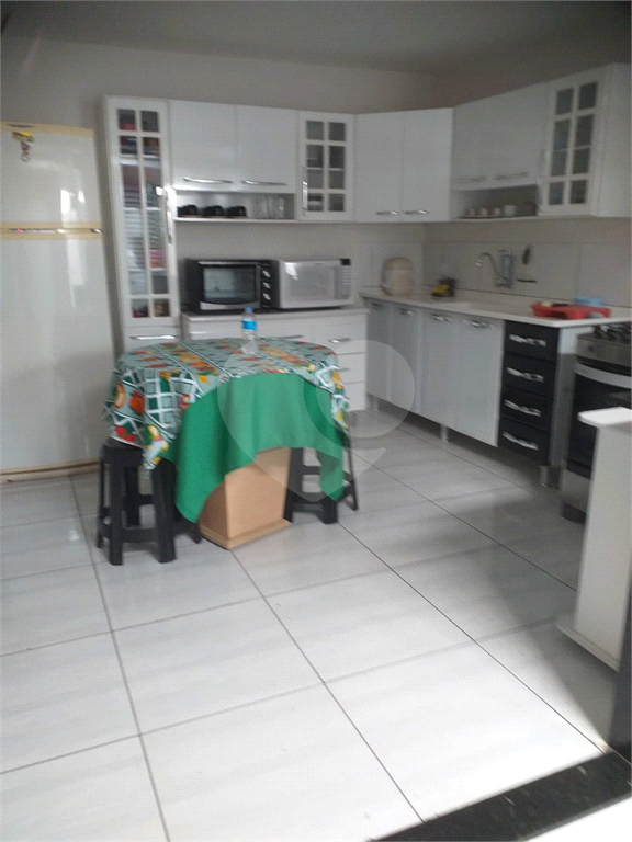 Casa à venda com 3 quartos, 200m² - Foto 20