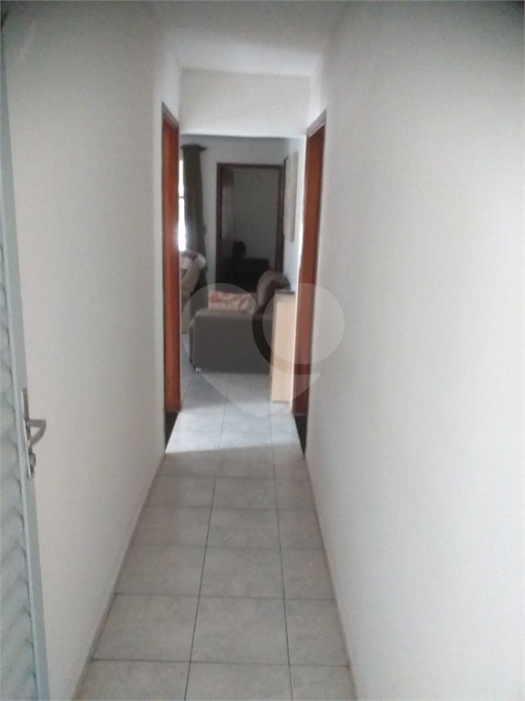 Casa à venda com 3 quartos, 200m² - Foto 8