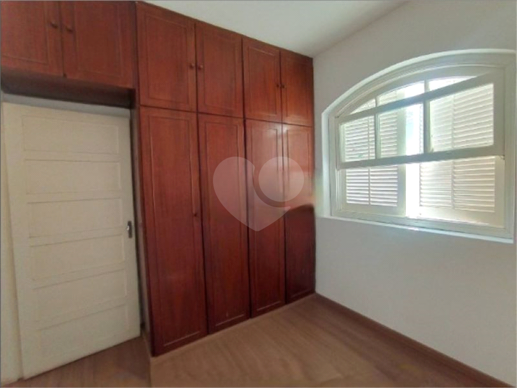 Casa à venda com 4 quartos, 154m² - Foto 15