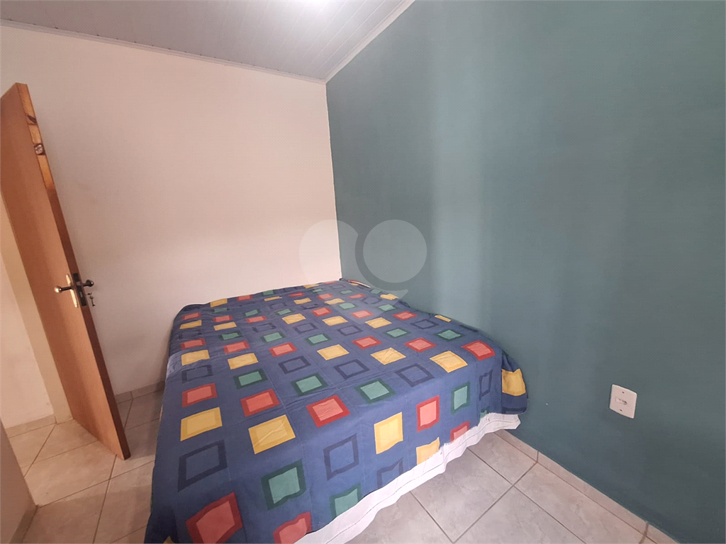 Casa à venda com 4 quartos, 150m² - Foto 15