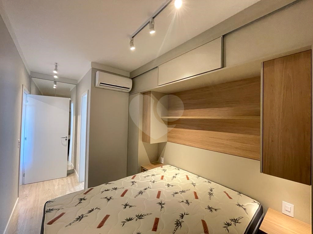 Apartamento para alugar com 1 quarto, 40m² - Foto 17