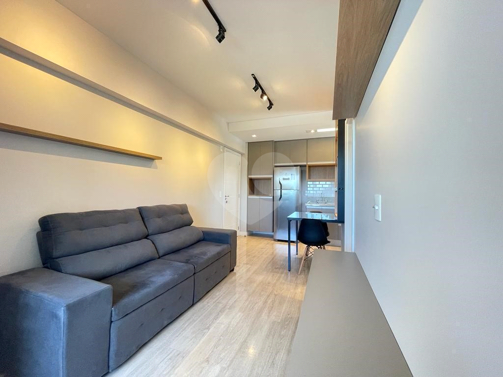 Apartamento para alugar com 1 quarto, 40m² - Foto 12