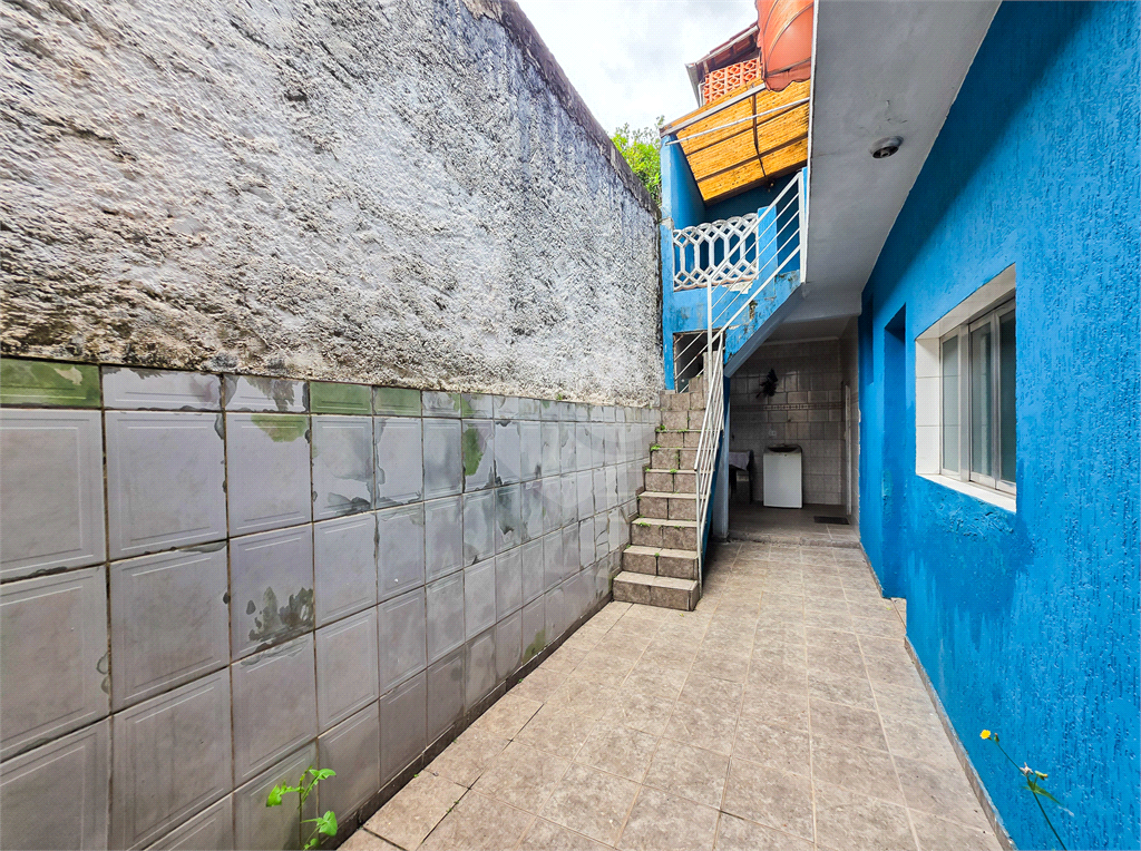 Casa - Guaianazes - 3 Quartos / Dormitórios - 2 Vagas - Venda / Compra