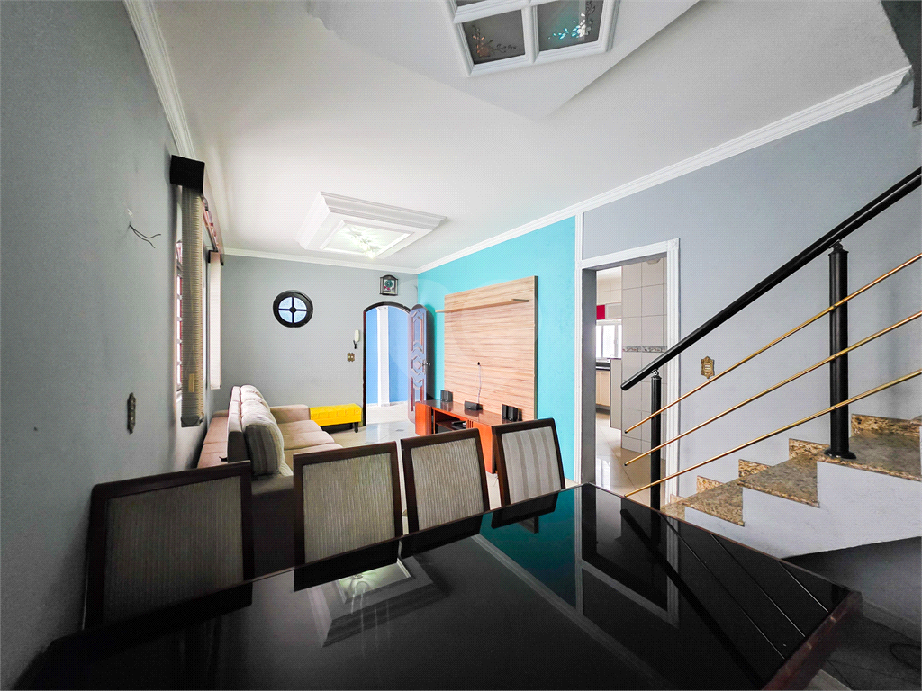 Casa - Guaianazes - 3 Quartos / Dormitórios - 2 Vagas - Venda / Compra