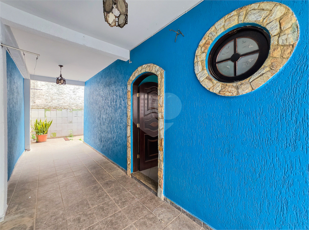 Casa - Guaianazes - 3 Quartos / Dormitórios - 2 Vagas - Venda / Compra