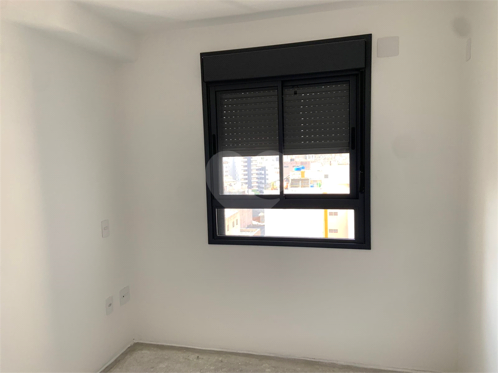APARTAMENTO em CENTRO