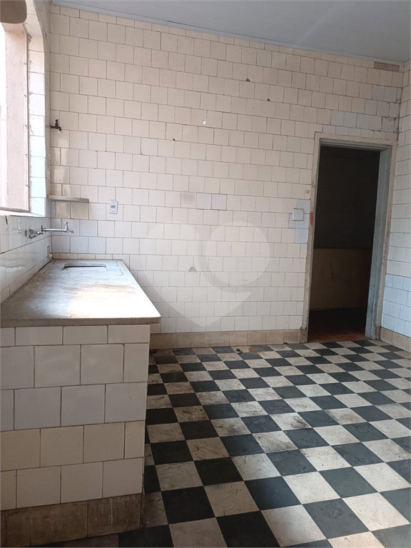 VENDE-SE SOBRADO COMERCIAL DE 400 m² NA AV. CASA VERDE