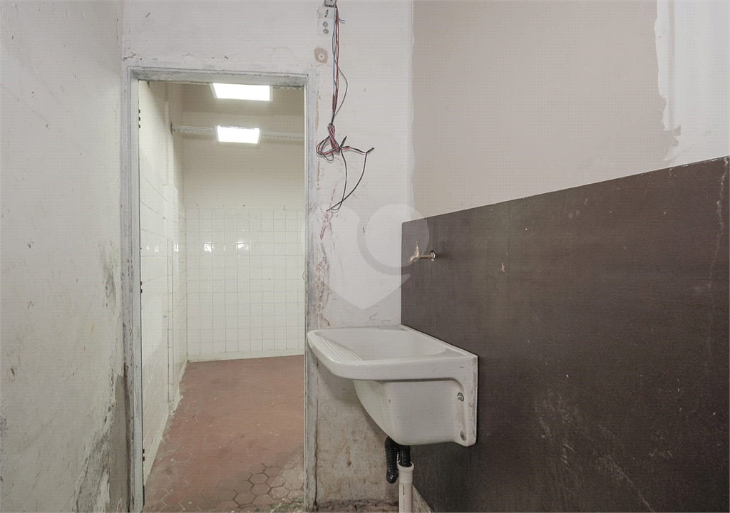 VENDE-SE SOBRADO COMERCIAL DE 400 m² NA AV. CASA VERDE