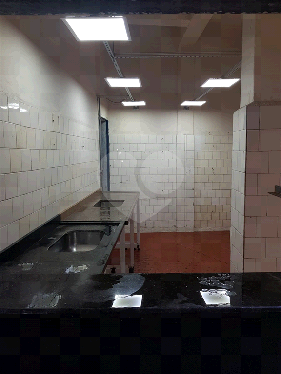 VENDE-SE SOBRADO COMERCIAL DE 400 m² NA AV. CASA VERDE