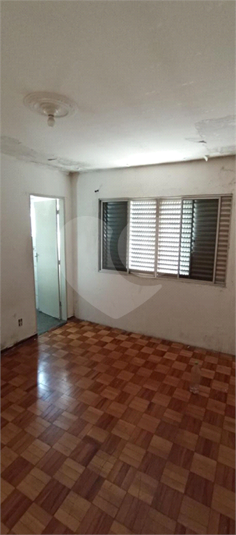 Casa à venda com 2 quartos, 200m² - Foto 6