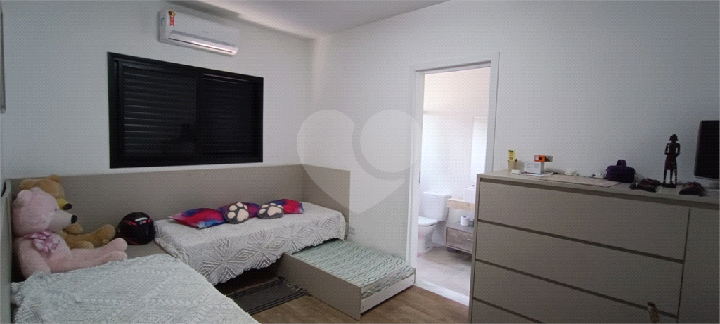 Casa de Condomínio à venda com 3 quartos, 207m² - Foto 22