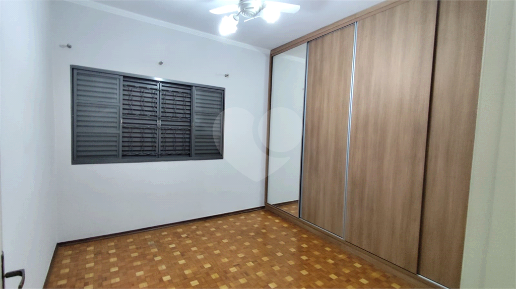 Casa à venda com 3 quartos, 240m² - Foto 28