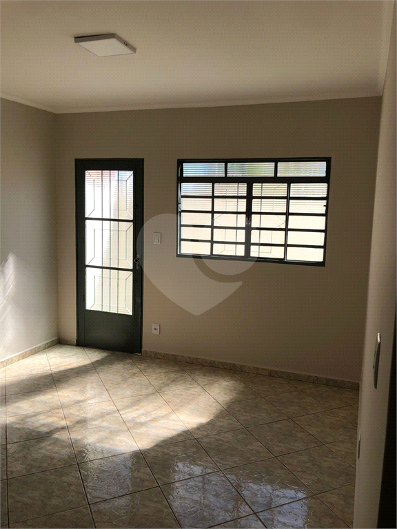 Casa à venda com 3 quartos, 199m² - Foto 6