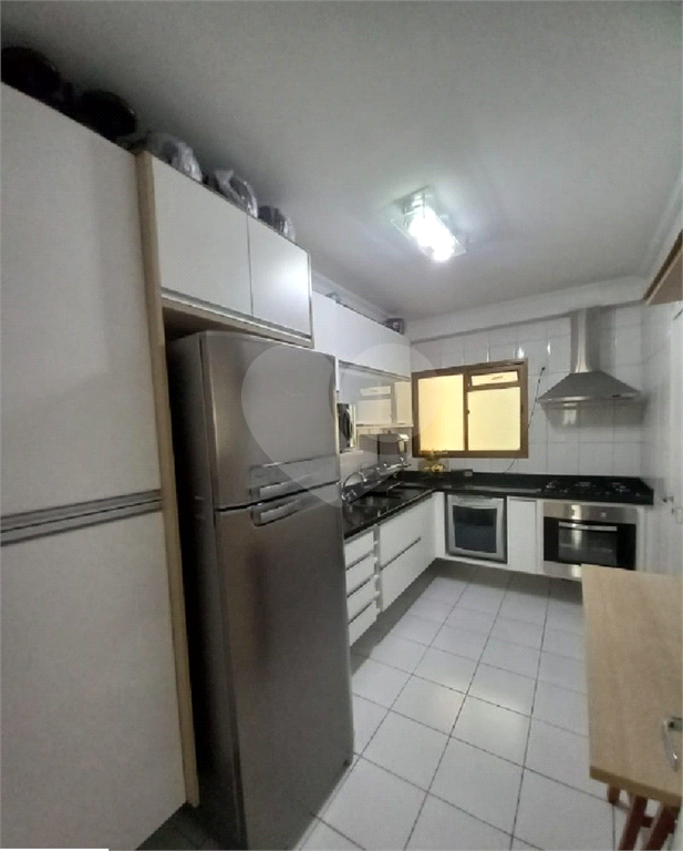 APARTAMENTO em SANTANA