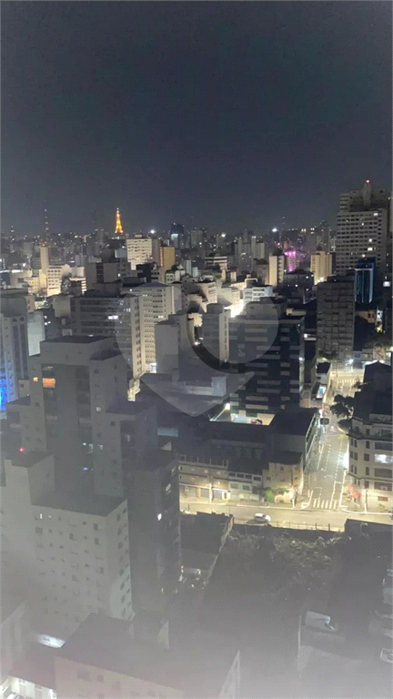 Apartamento 2 Dorms na SÉ (26º andar)