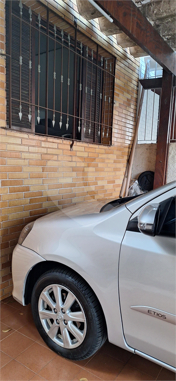 Casa Térrea com 02 dormitórios no Jardim Tremembe 07 minutos metro Tucuruvi