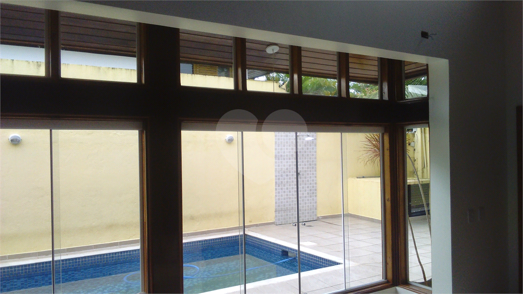 SOBRADO em JARDIM VIRGÍNIA
