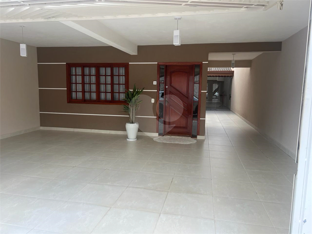 Sobrado à venda com 2 quartos, 216m² - Foto 48