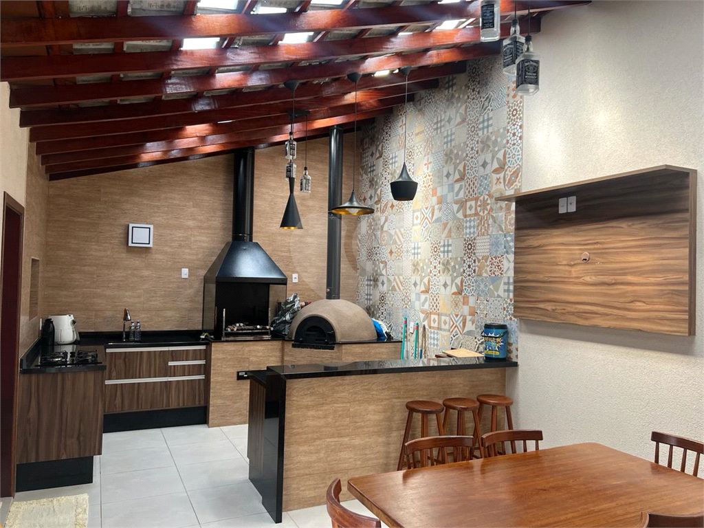 Sobrado à venda com 2 quartos, 216m² - Foto 46