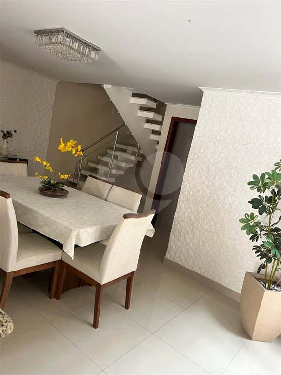 Sobrado à venda com 2 quartos, 216m² - Foto 66
