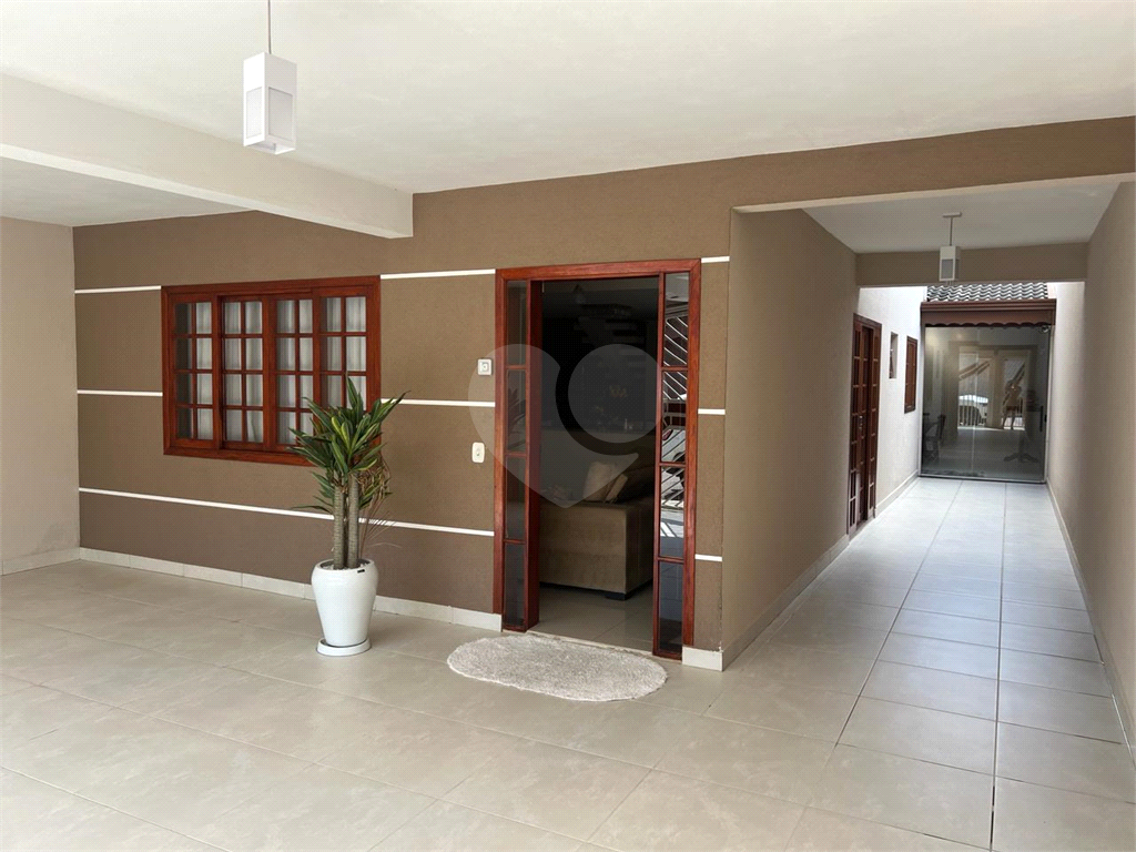 Sobrado à venda com 2 quartos, 216m² - Foto 47