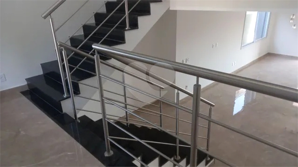 Casa de Condomínio à venda com 3 quartos, 224m² - Foto 5