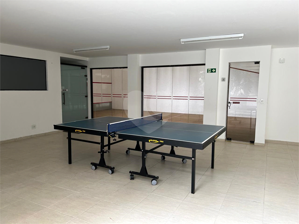 Apartamento com  64 m²  à venda - JARDIM PAULISTA
