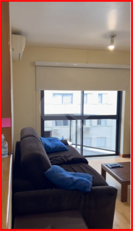 Apartamento com  64 m²  à venda - JARDIM PAULISTA