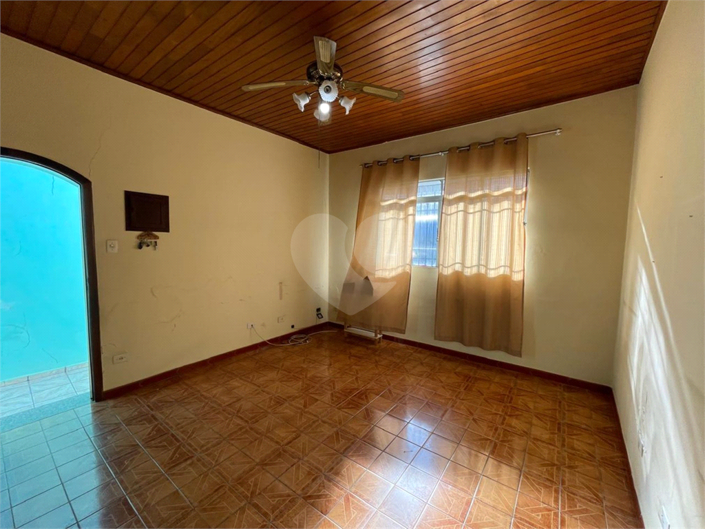 Casa à Venda com 120 m² | 2 Dormitórios | 3 Banheiros | Próximo ao Metrô Belém