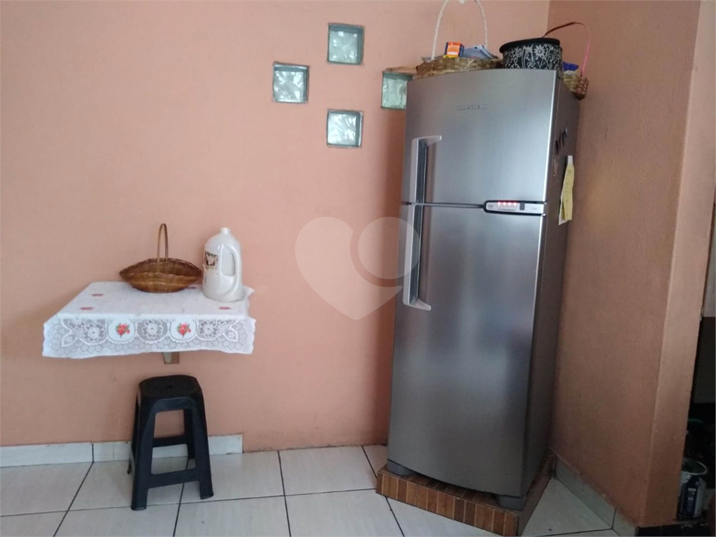 Apartamento à venda com 2 quartos, 60m² - Foto 9