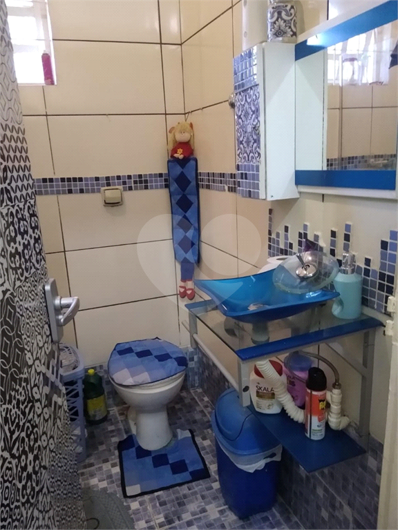 Apartamento à venda com 2 quartos, 60m² - Foto 11